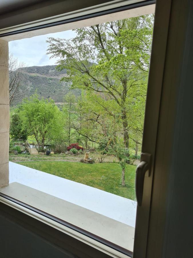 Gite Du Vallon Des Sources Millau Exteriör bild